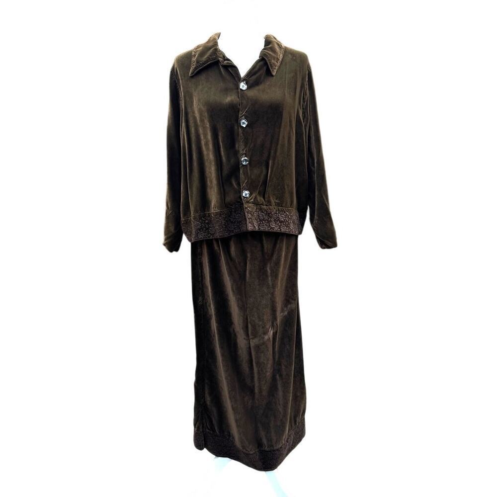 VINTAGE CP SHADES SAUSALITO Velvet Jacket and Matching Skirt in Brown Size S
